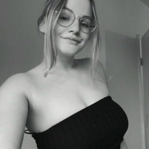 Emmy M.