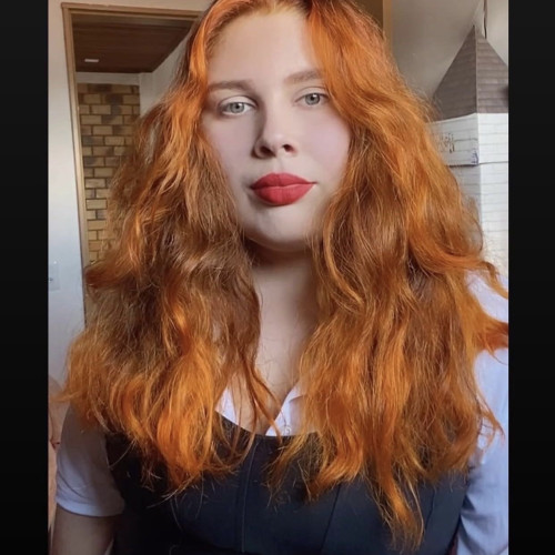 Luana E. profile photo