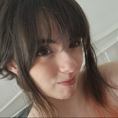 Yumi F. profile photo