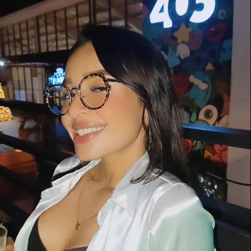 Lena C. profile photo