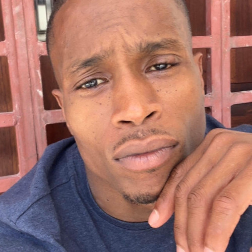 Elie duquens  M. profile photo