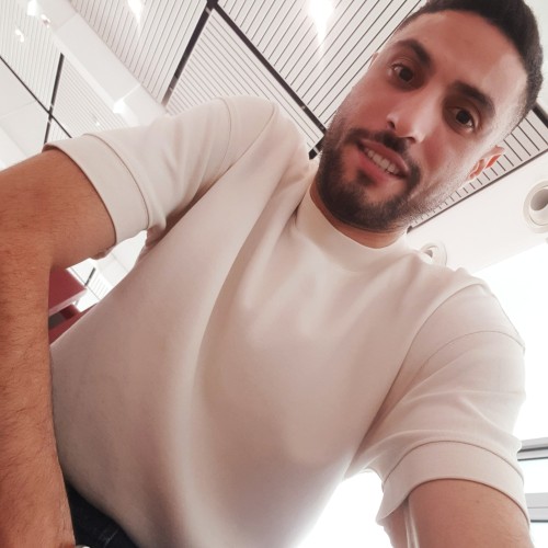 Mustapha  T.