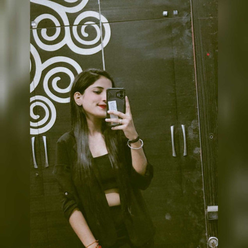 harshita r. profile photo