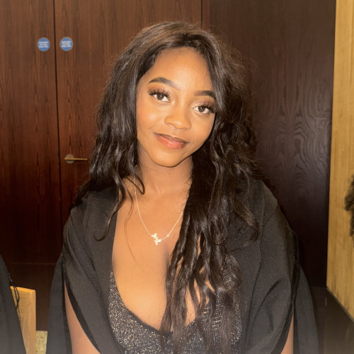 Angela L. profile photo