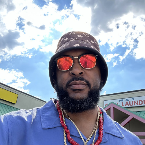 Luxx E. profile photo