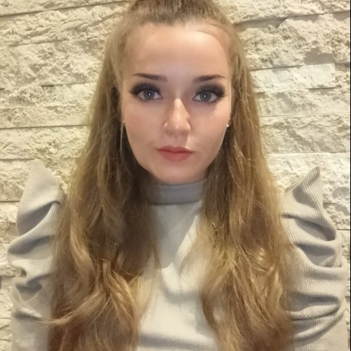 Niki C.