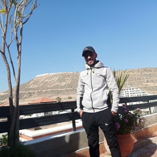 Hicham  A.