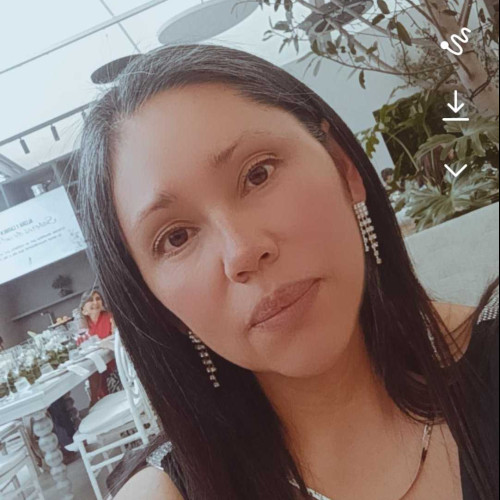 lina R. profile photo