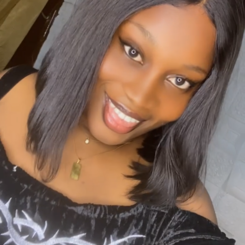 Esther F. profile photo
