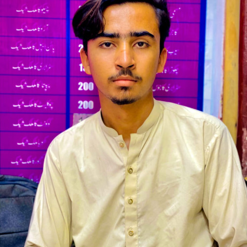 Smaz  B. profile photo