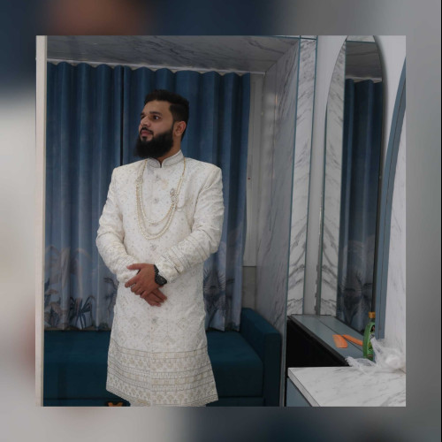 rafeee v. profile photo