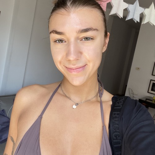 Gemma  S.