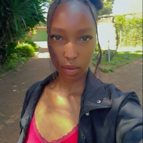 Ninah M. profile photo