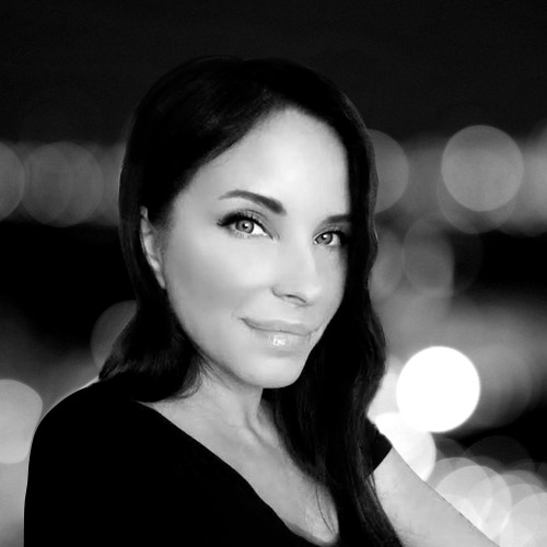 Julia R.