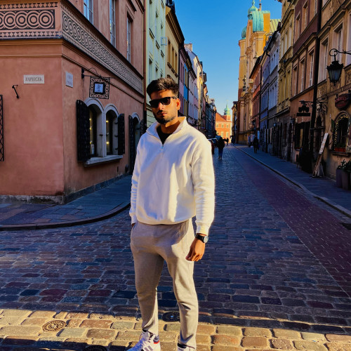 Sudhanshu R. profile photo