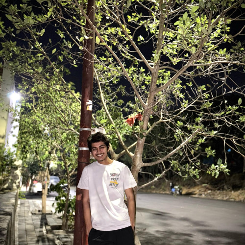 akshat  b. profile photo