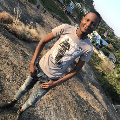 majah  j. profile photo