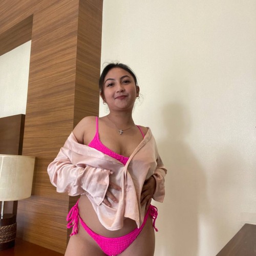 Mia V. profile photo