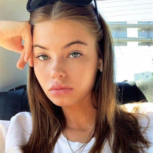 Layla C. profile photo