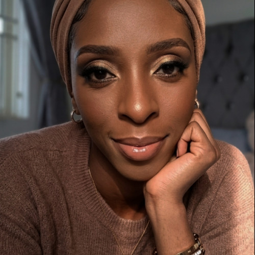 Bettina I. profile photo