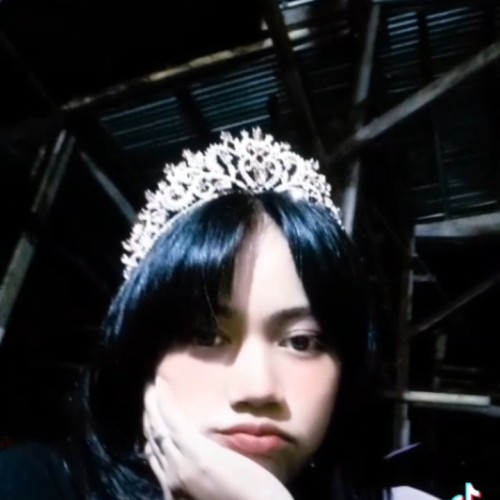 Lyan R. profile photo