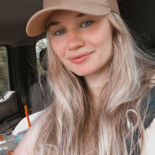 macey c. profile photo