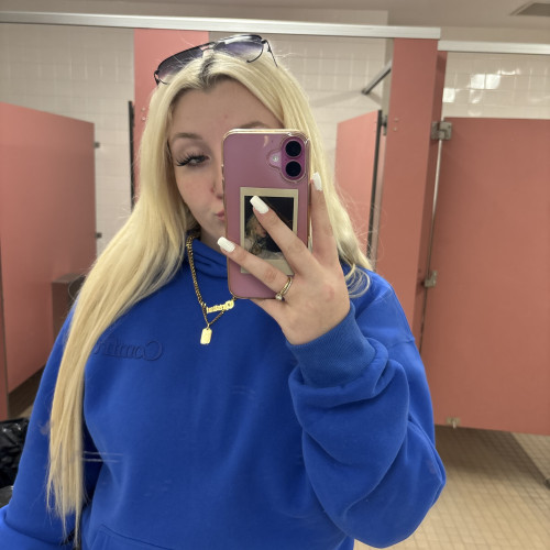Chloe K. profile photo