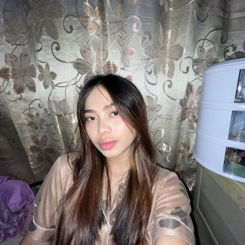 Izza S. profile photo