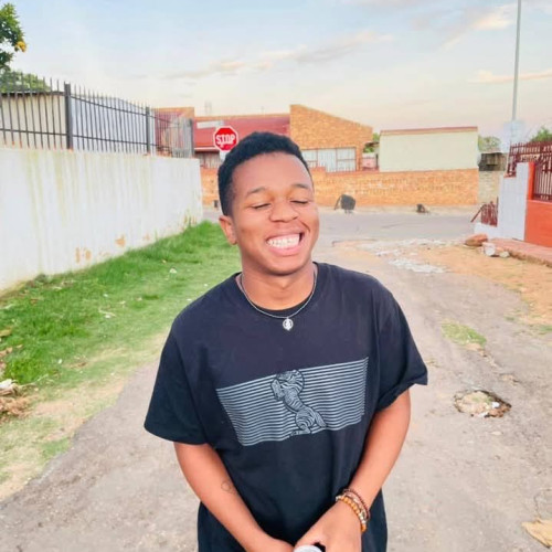 Mlando M. profile photo