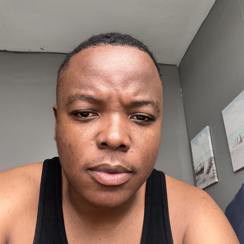 Maxwell m. profile photo