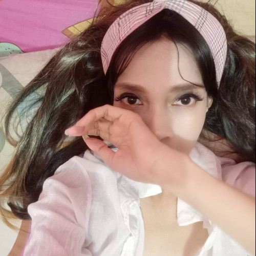bebi b. profile photo