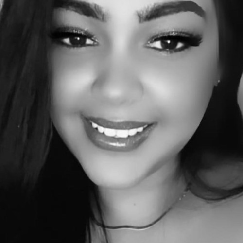 love L. profile photo