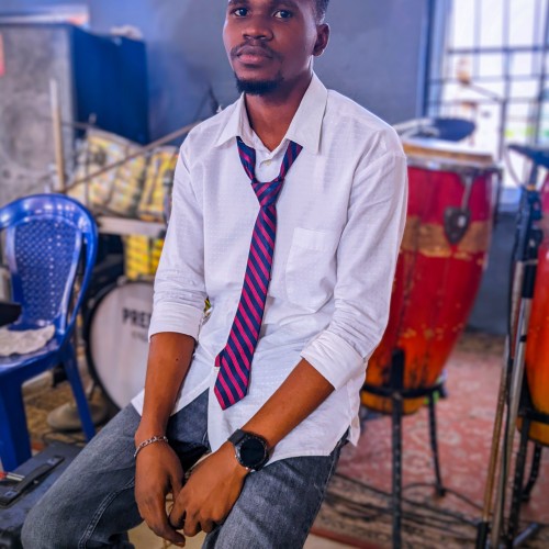Temi E.