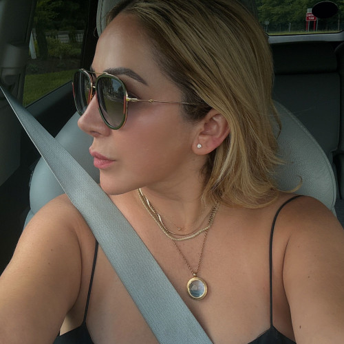 Lola d. profile photo