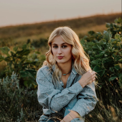 Hallie J. profile photo