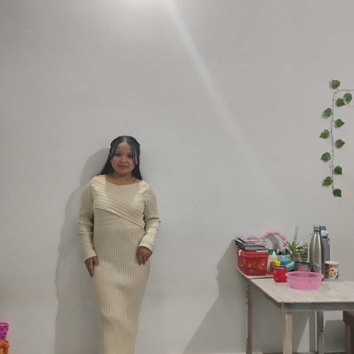 MUSKAN r.