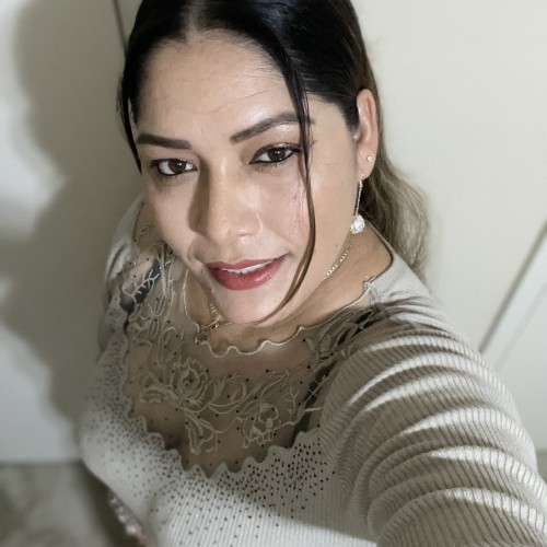 Elvita V.