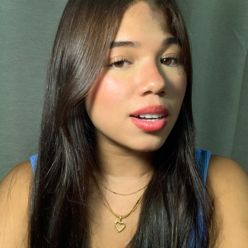 Camila L. profile photo