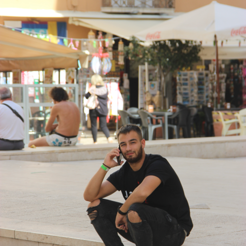 Lazar S.