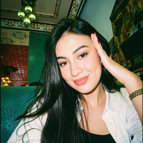 Maya R. profile photo
