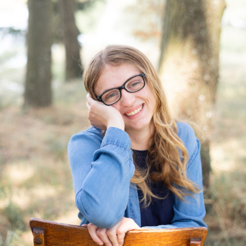 Roxy a. profile photo