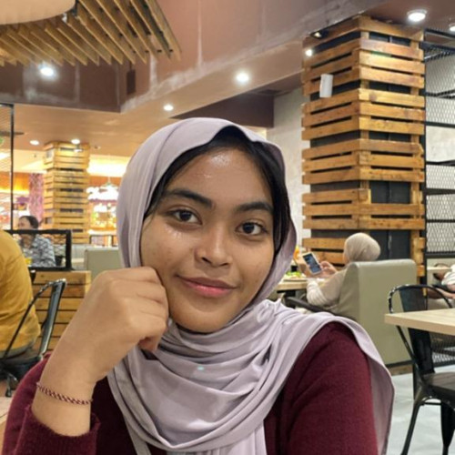 Almira S. profile photo