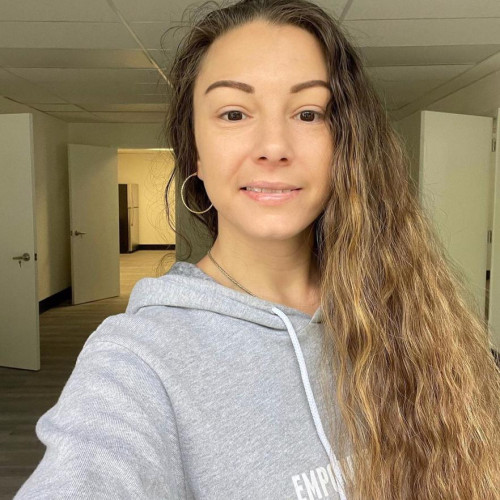Molly  D. profile photo