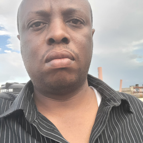simon n. profile photo