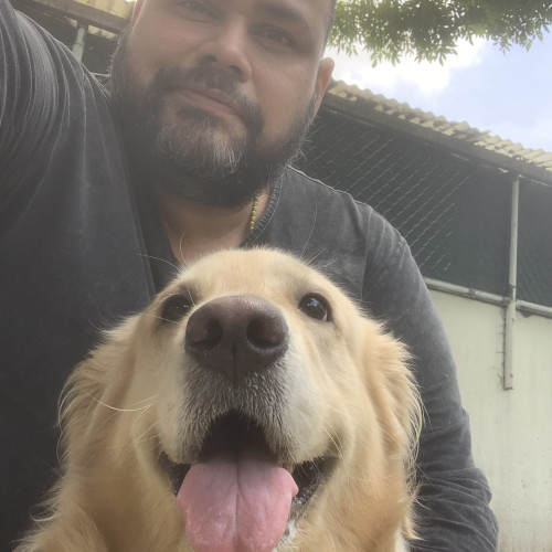 Carlos V. profile photo