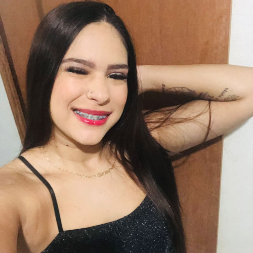 LARISSA B. profile photo
