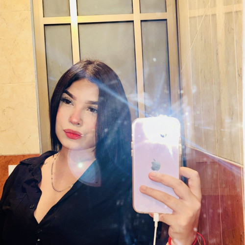 Camila a.