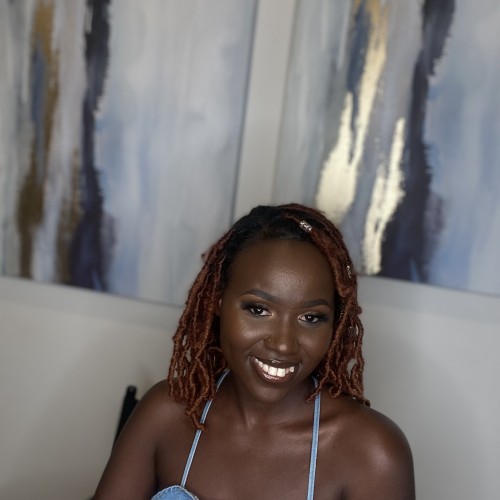 Elle N. profile photo