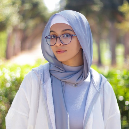 yasmine b.