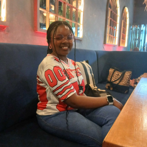 Ily R. profile photo